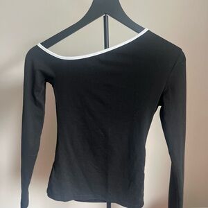 SHEIN Black Asymmetrical Long Sleeve Top